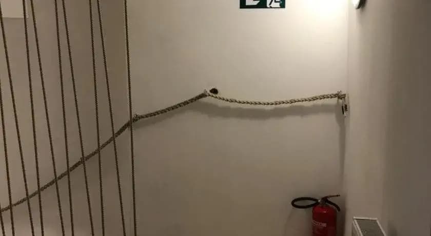 Opera Hostel Budapest - photo 16