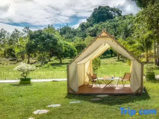 Medan Bunga Raya Resort - photo 1