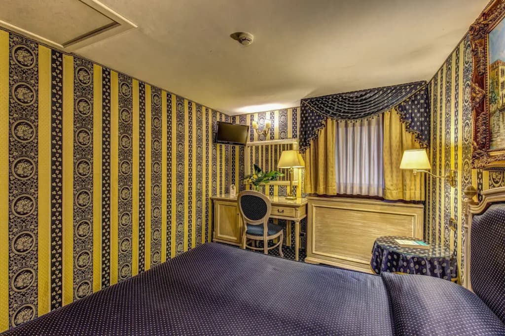 Relais Piazza San Marco - photo 2