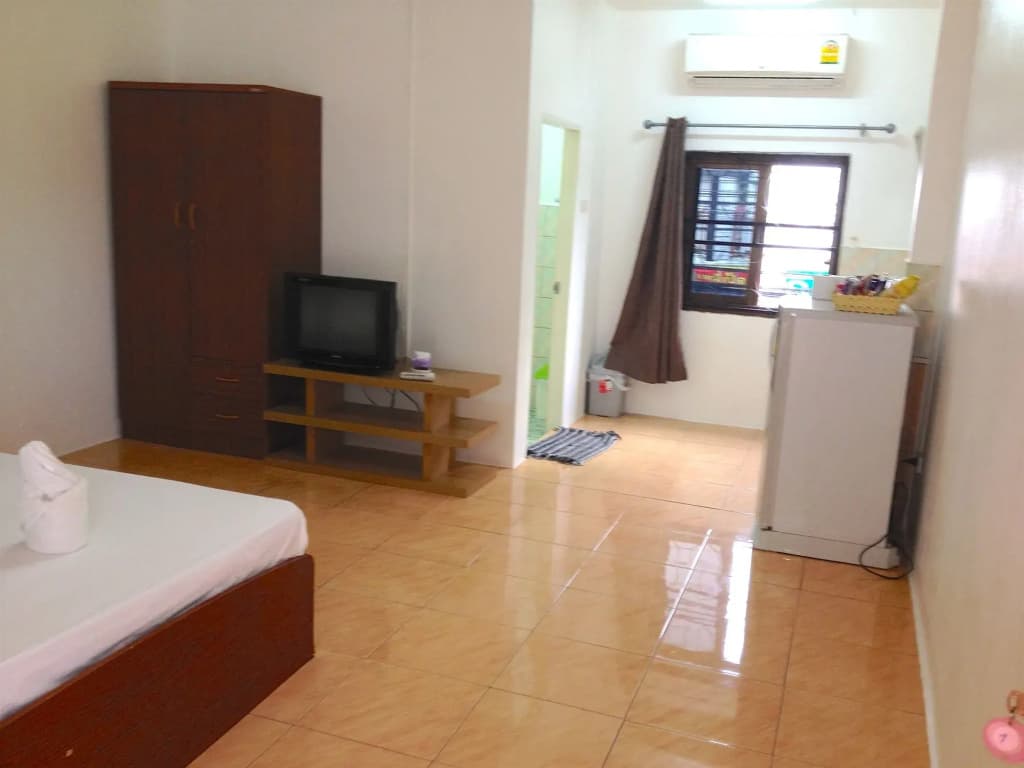 Little Austria Tams Guesthouse - photo 2