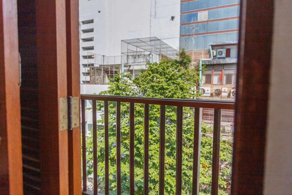 Lullaby Inn Silom - photo 17