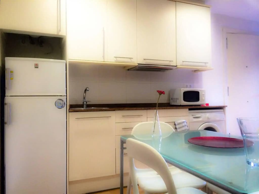 Barcelona City Apartment - photo 23