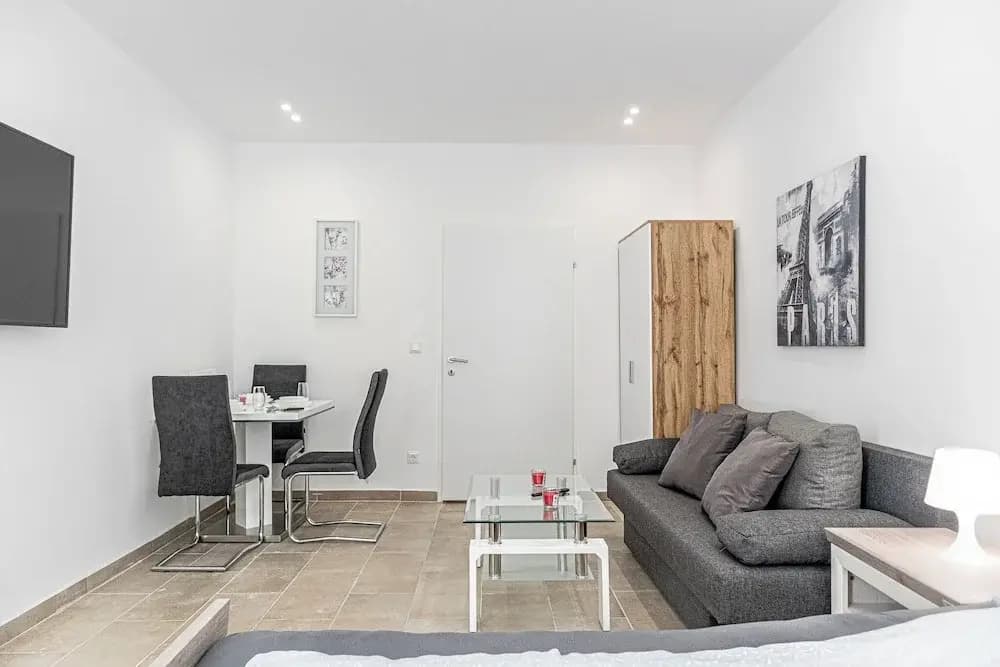 Central Vienna Elegant 1BR Apartment - photo 5