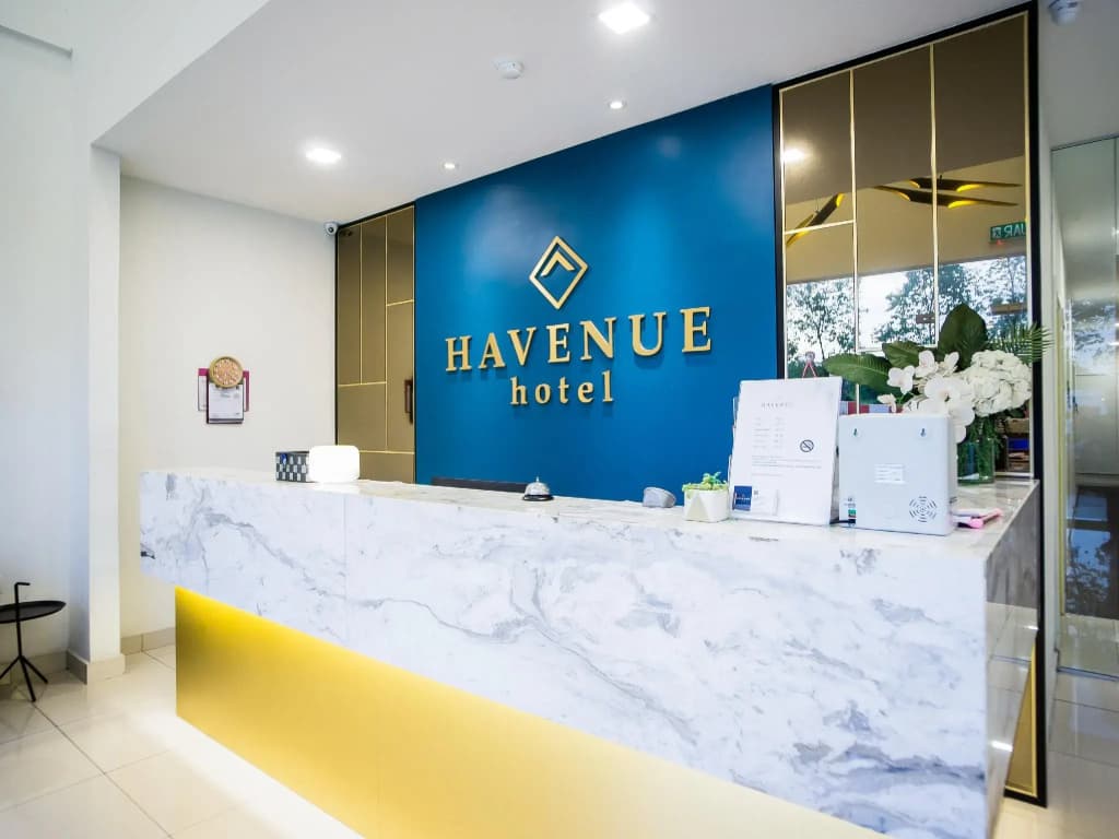 Havenue Hotel - photo 2