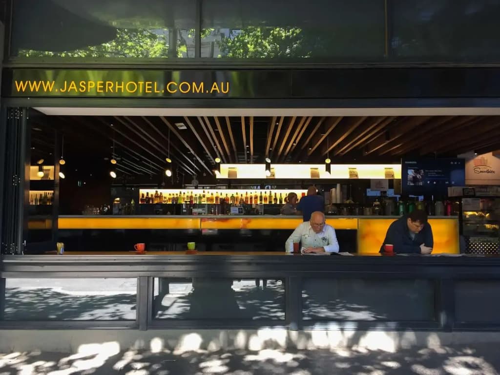 lyf on Elizabeth Melbourne - photo 32