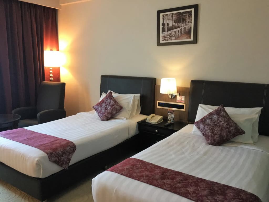 Kinta Riverfront Hotel & Suites - photo 5