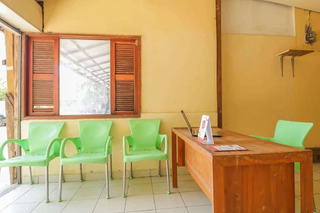 OYO 1755 De'balcon Accomodation Near Ngurah Rai Airport - photo 9
