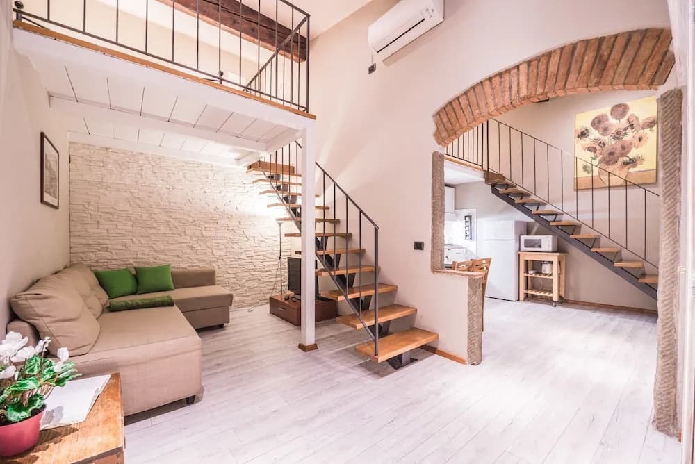 A Few Steps to The Duomo Upscale 2BD Apt - photo 12