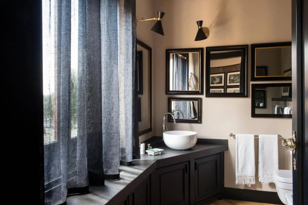 Velona's Jungle Luxury Suites - photo 8