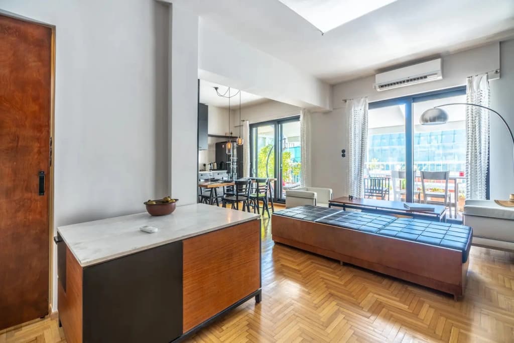Stylish Apartment - photo 2