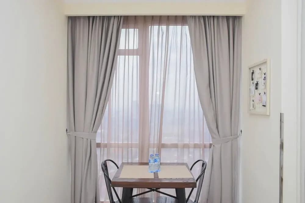 Spacious and Nice Studio at Menteng Park Apartment - photo 1
