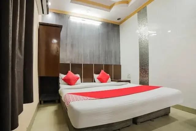 Hotel Viraat - photo 1