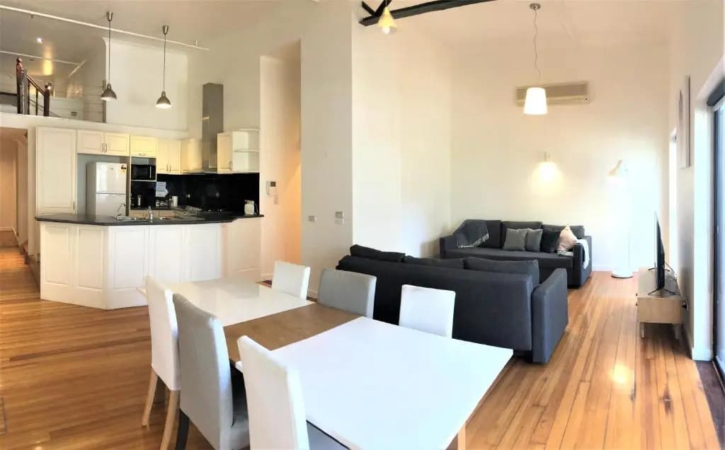 ReadySet Apartments on King - photo 15