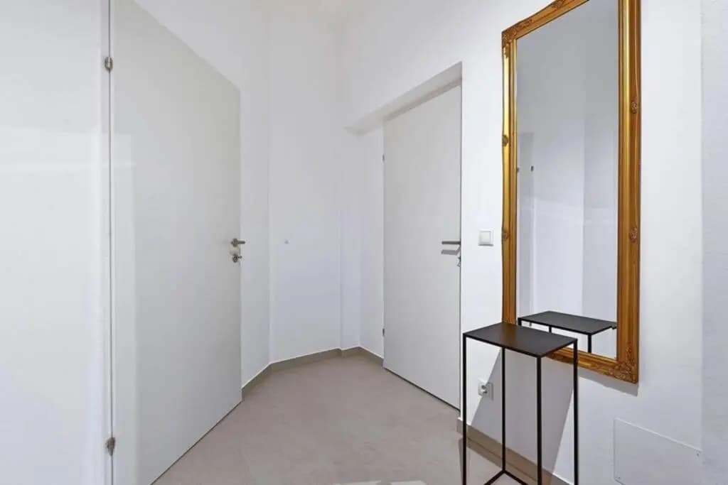 Vienne City Apartment Crown 6 - photo 8