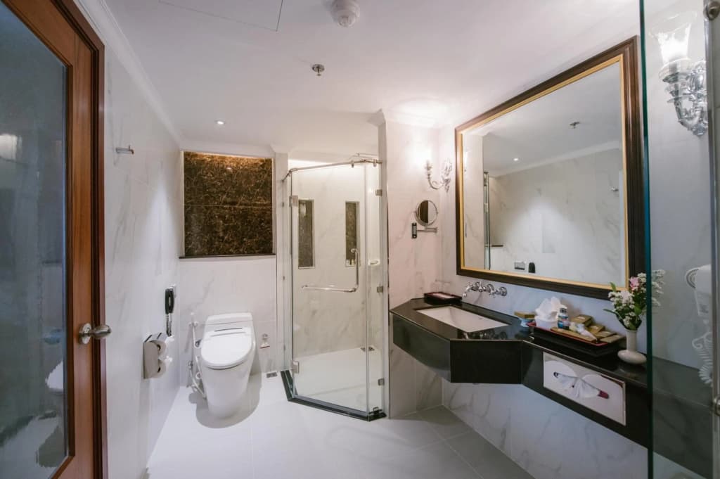 Empress Premier Hotel - photo 10