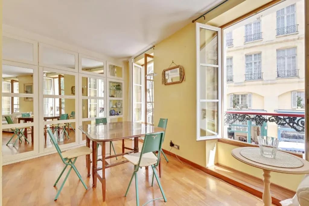Panthéon cosy studio apartment - photo 3