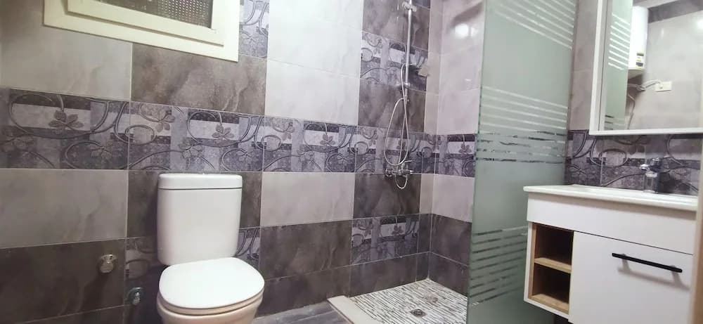 Smart Luxury Apartment in new Building of Compound - photo 8