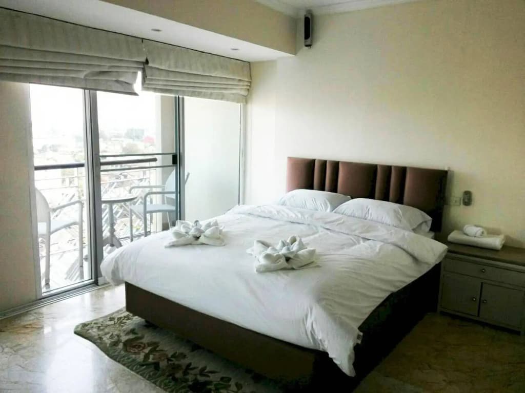 Galare Thong Tower - photo 4