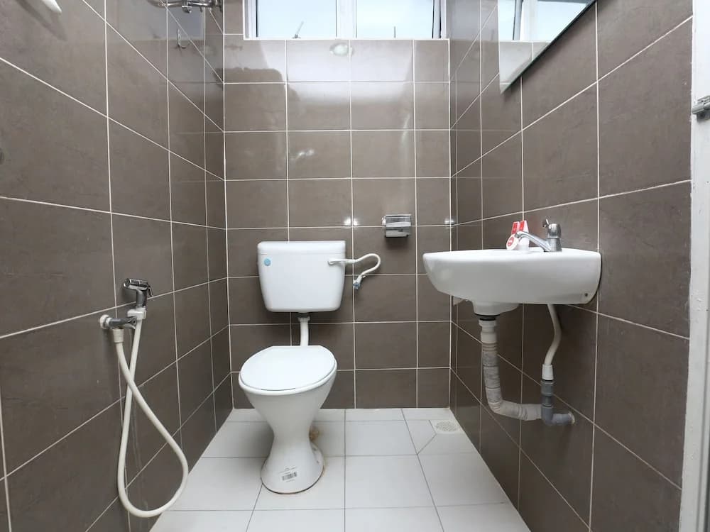 Kb 7 Days Hotel By OYO Rooms - photo 27