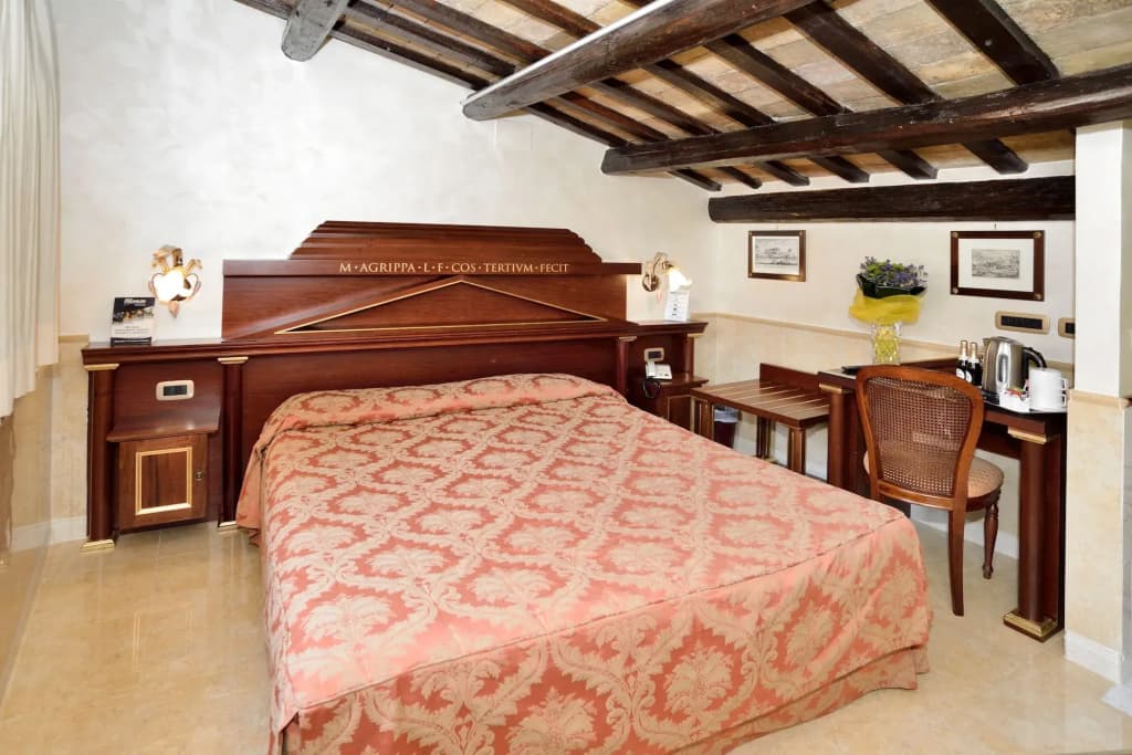 Hotel Pantheon - photo 2