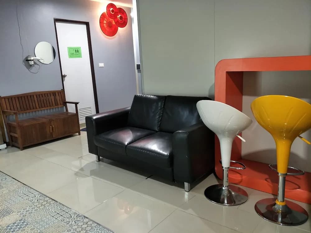The Rooftop Residence Hostel - photo 34