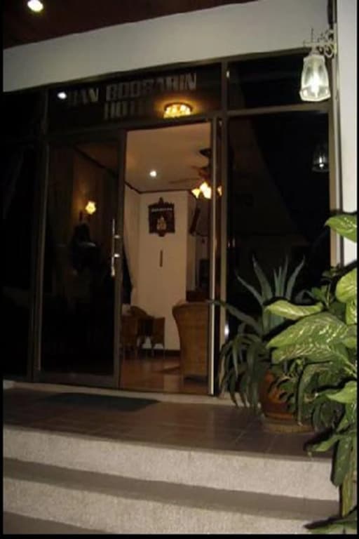 Baan Busarin Hotel - photo 18