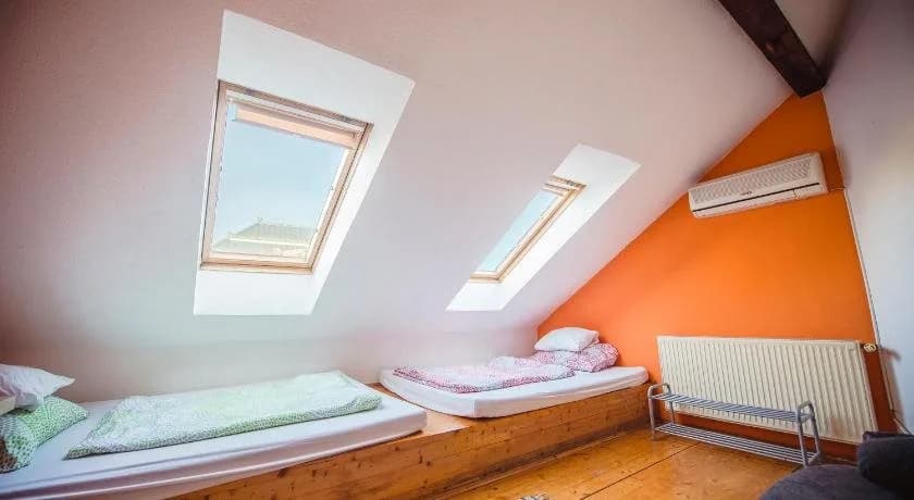 Unity Hostel - photo 3