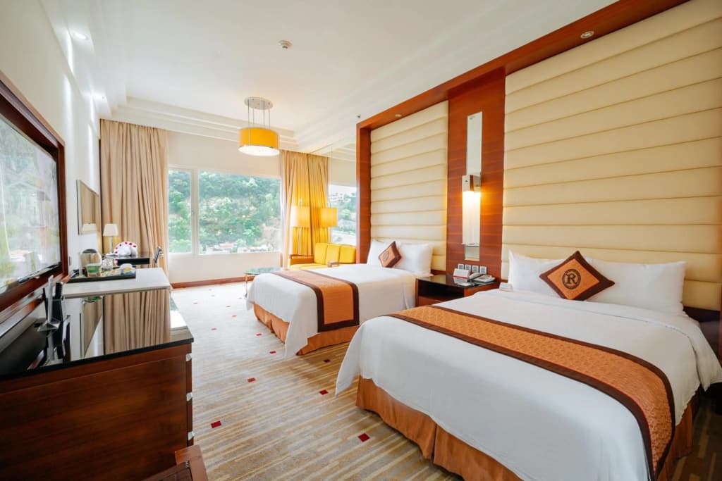 Royal Halong Hotel - photo 32