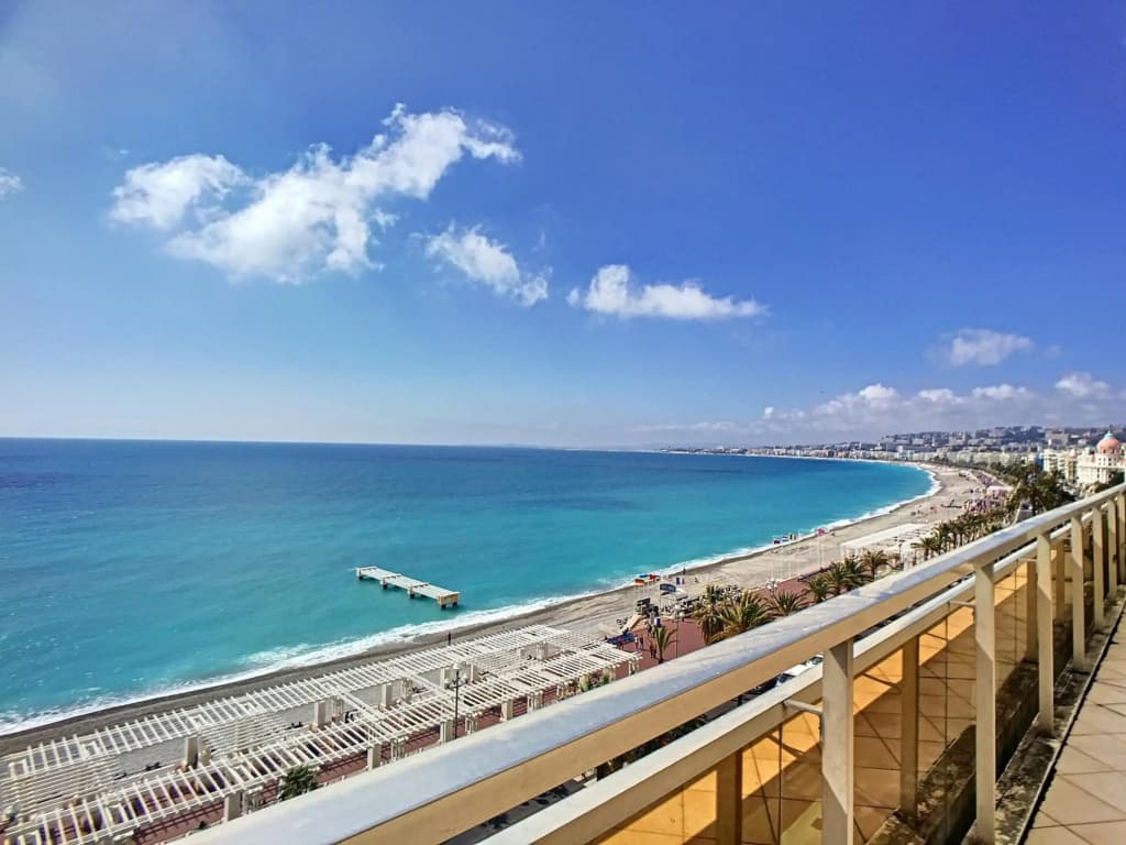 Nice Booking - Royal Luxembourg Piscine - photo 14