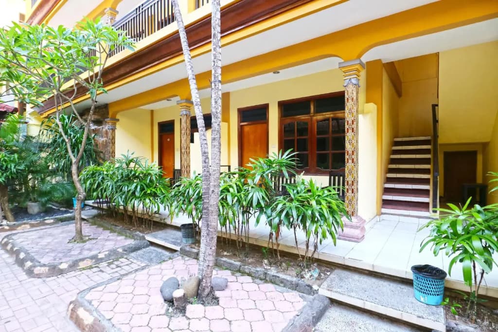 Gora Beach Inn - photo 21