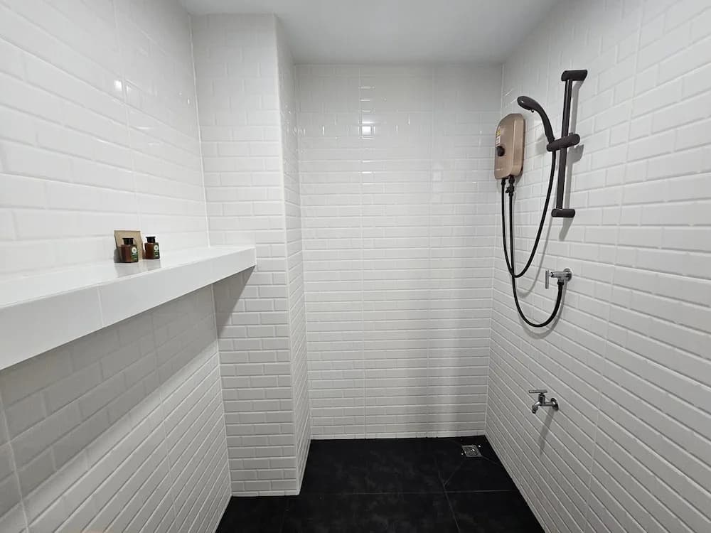 Area Place Hotel - photo 9