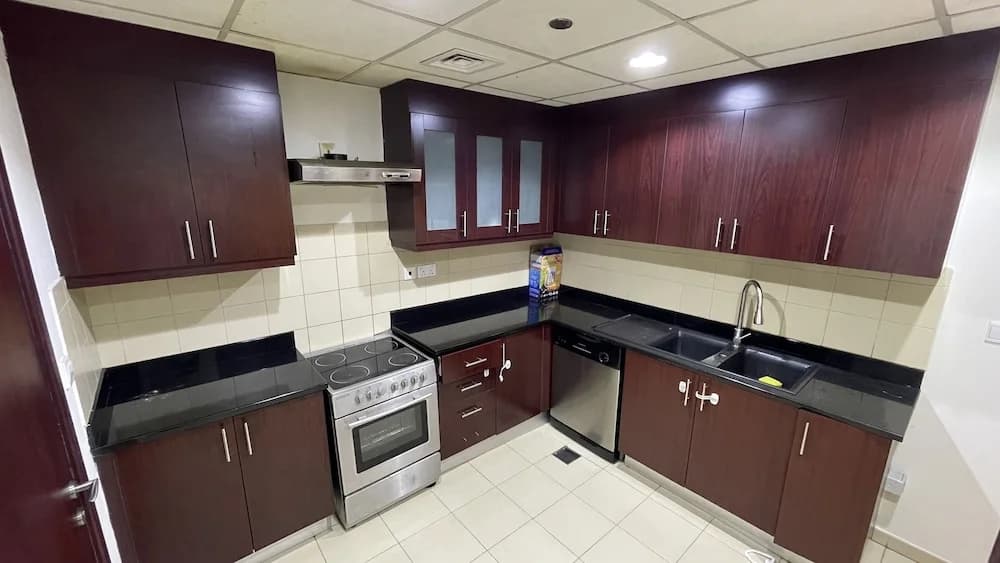Business Backpackers JBR Hostel - photo 14