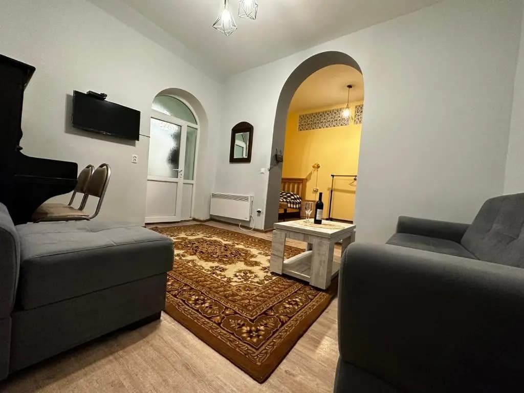 Sweet Home - photo 6
