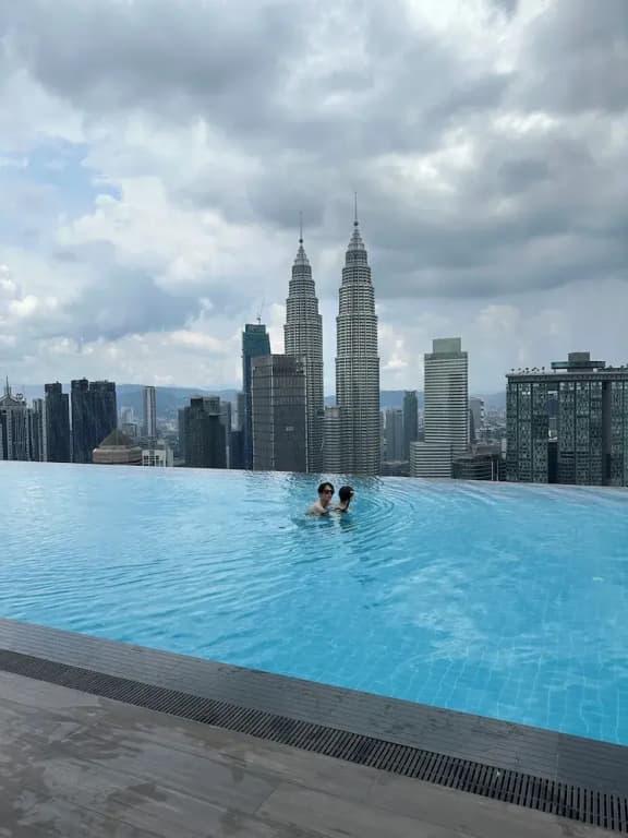 Platinum Suites Tower 2 KLCC - photo 17