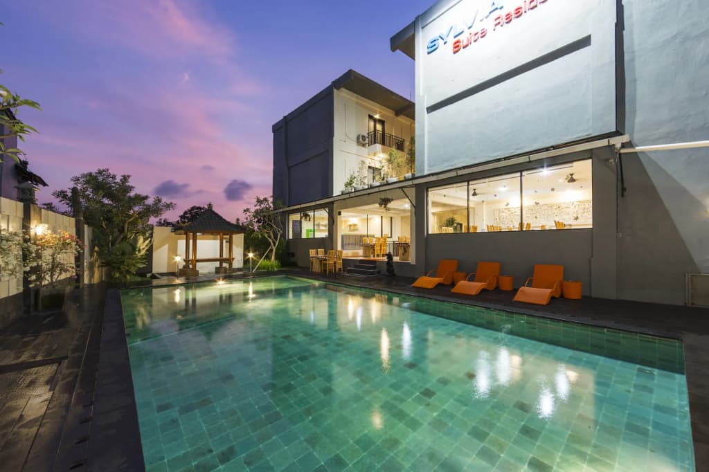 RedDoorz Plus near Mall Bali Galeria 2 - photo 16