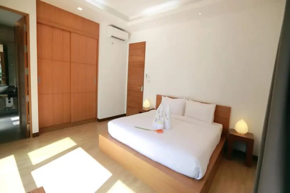 Grand Villa - photo 2
