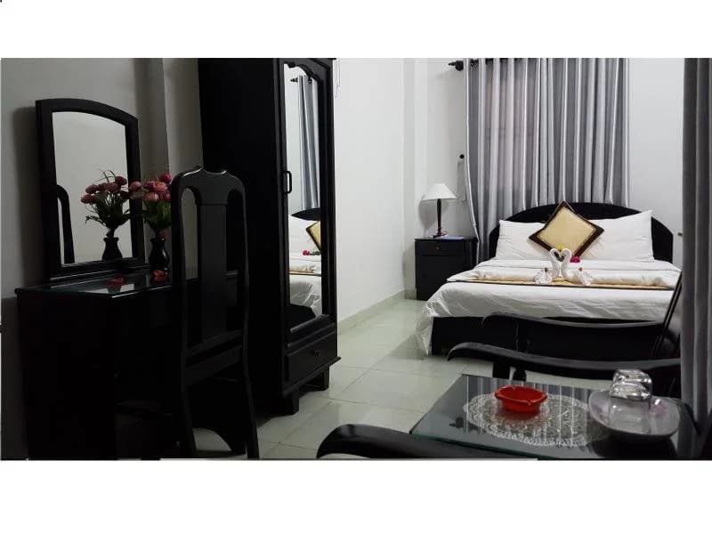 Tan Phuong Hotel - photo 2