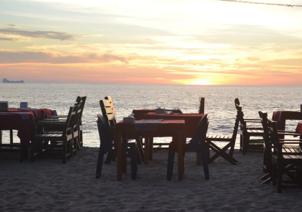 Lanta Nice Beach Resort - photo 21