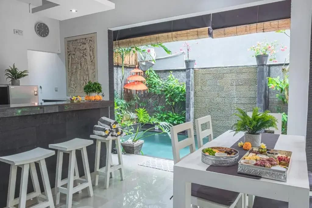 Villa Mali Legian - photo 11