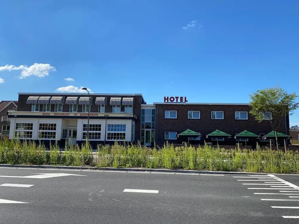Hotel De Keizerskroon - photo 17