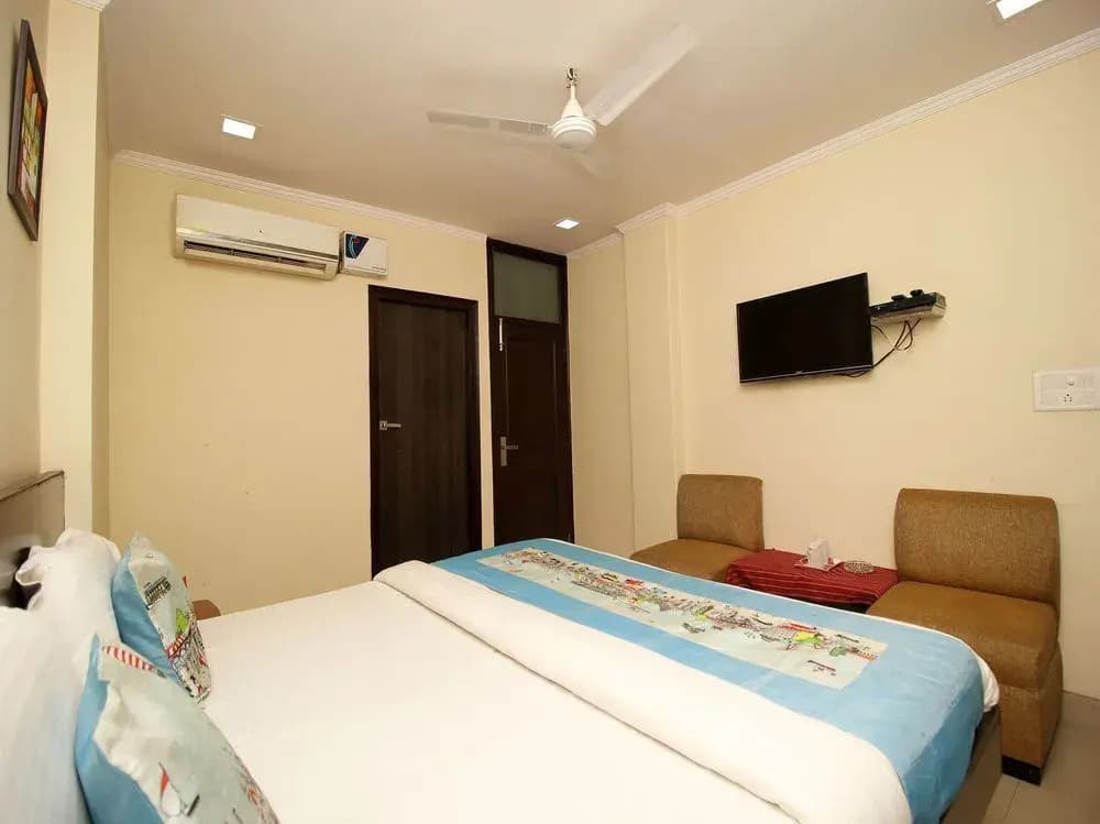 OYO 4883 Duke Hotel - photo 3