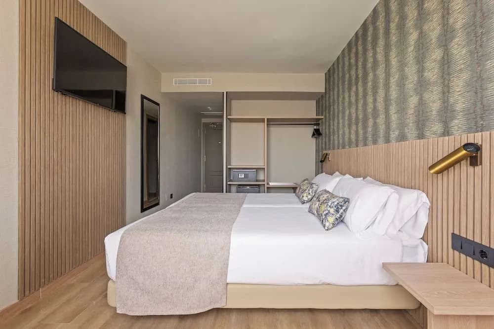 Hotel Acta Piramides - photo 4