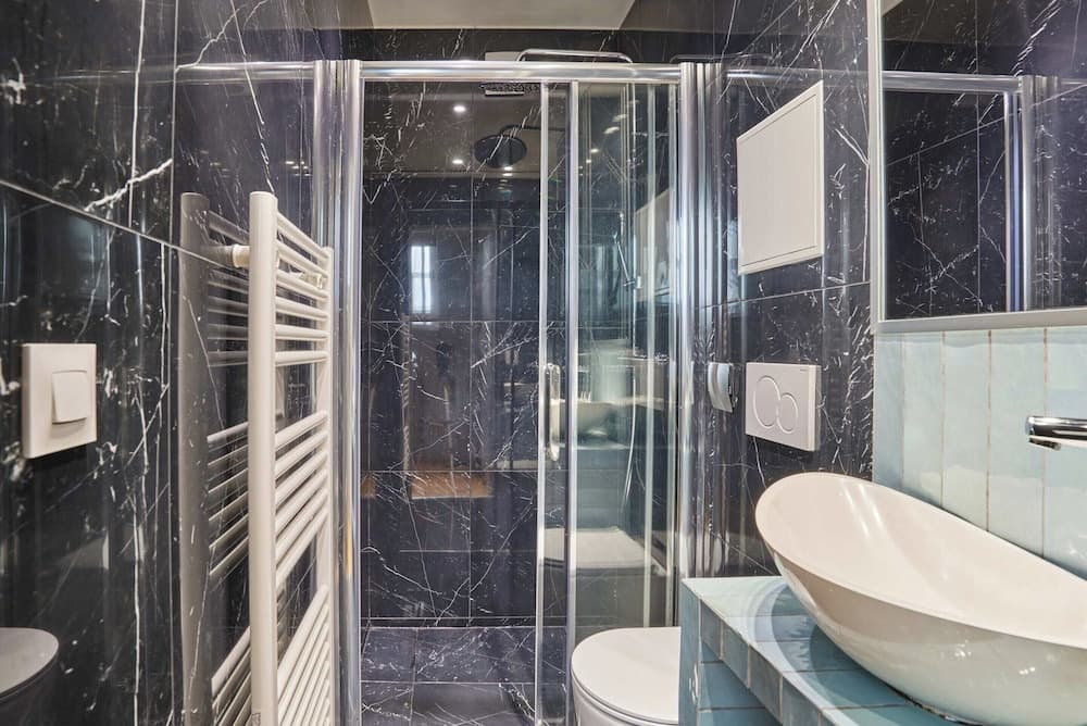 Superb AC Studio Center of Paris - photo 8