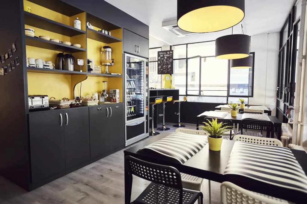 Free Hostels Barcelona - photo 22