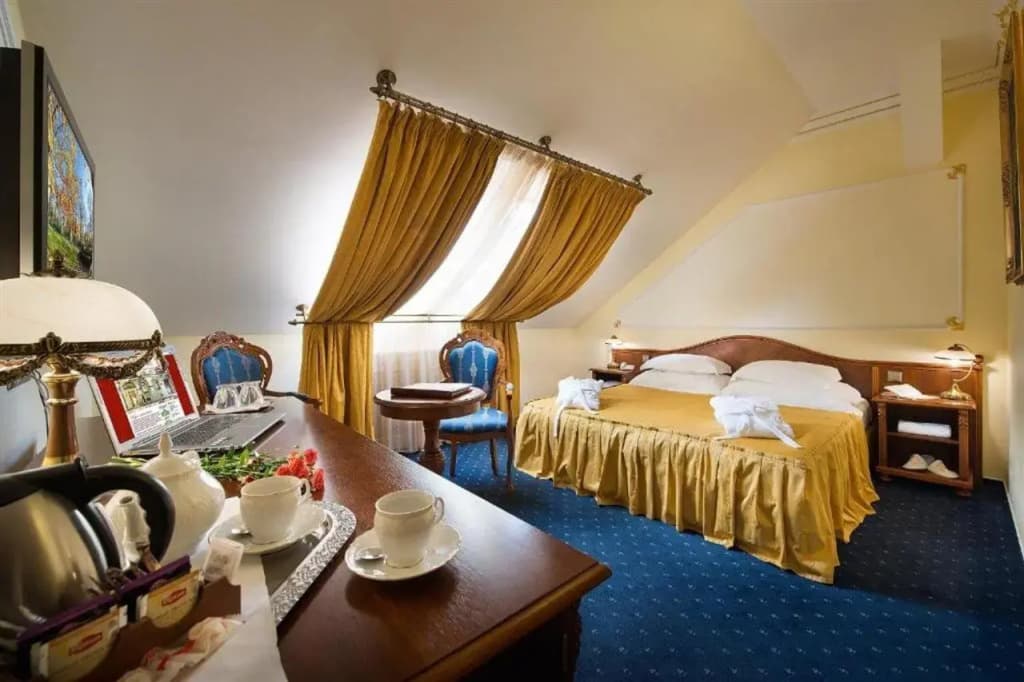Hotel General Old Town Prague - photo 24