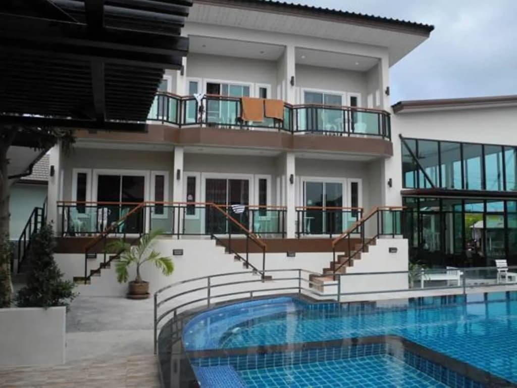 Bee Orchid Pool Villa - photo 8