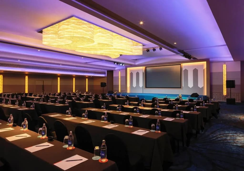 Le Meridien Phuket Beach Resort - photo 21