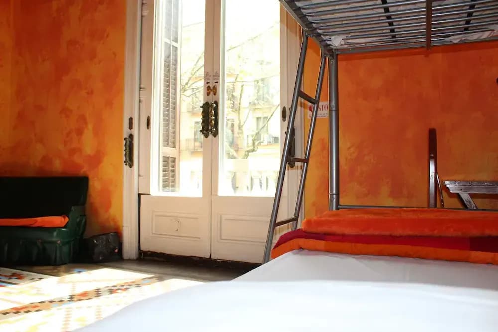 Bed & Art Barcelona - photo 6