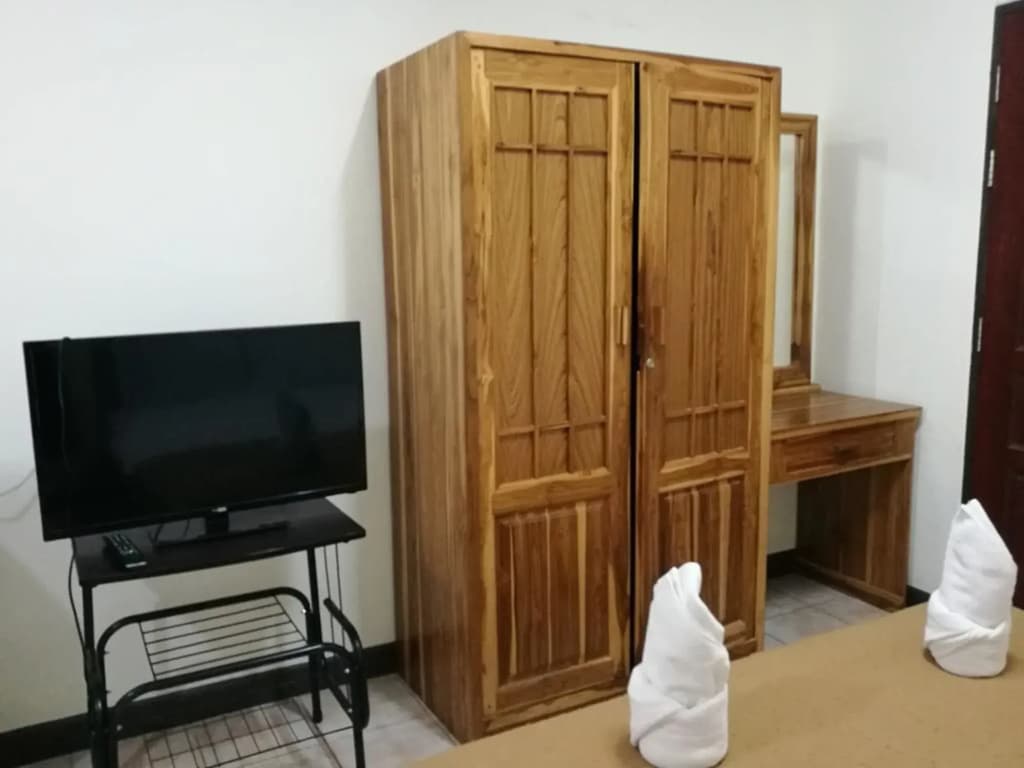 Soi 5 Apartment - photo 5