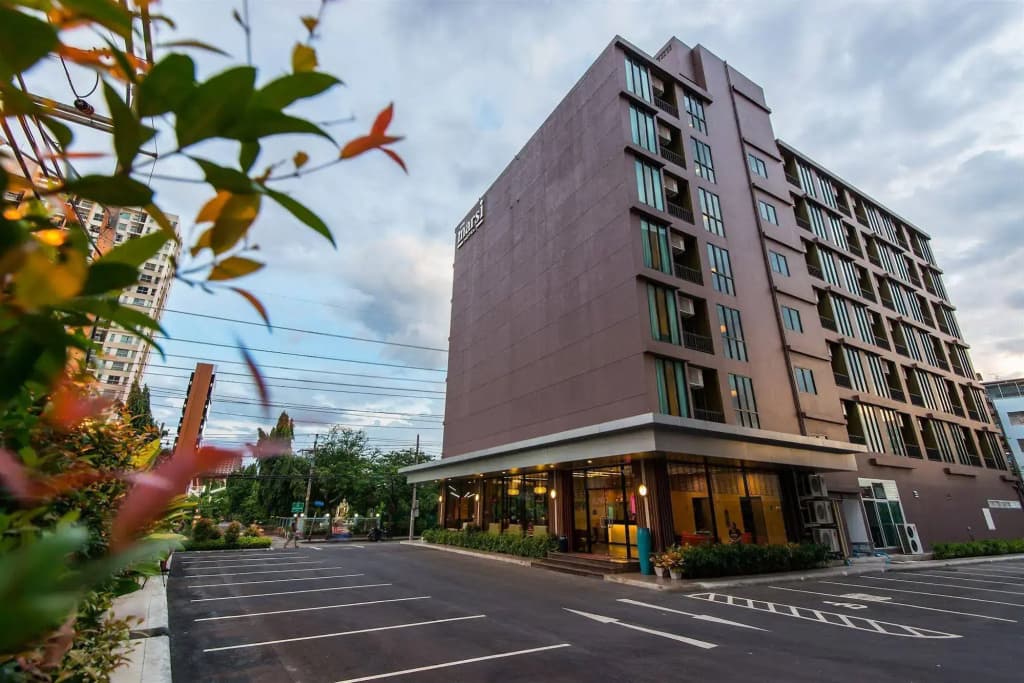 Marsi Hotel - photo 1